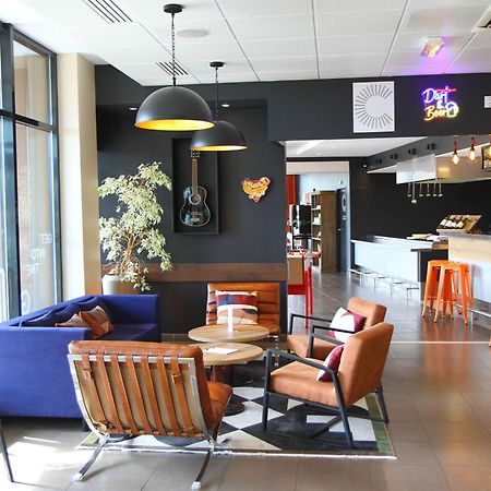 Отель Ibis Beauvais Aeroport Экстерьер фото